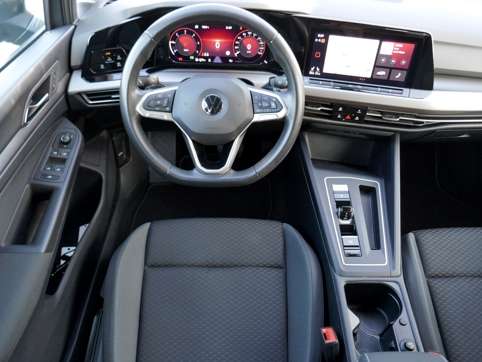 Volkswagen Golf VIII "ACTIVE" 2.0 TDI DSG | LED RFK ACC foto 10