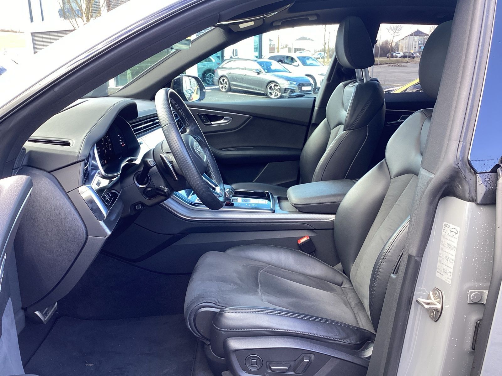 Audi RSQ8 4.0 TFSI q. Tiptr., RS-Sportabgasanlage, He foto 9