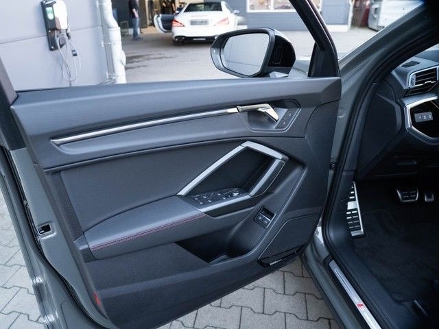 Audi Q3 Sportback 45 TFSI e S line 360°+MATRIX+SONOS+ foto 8