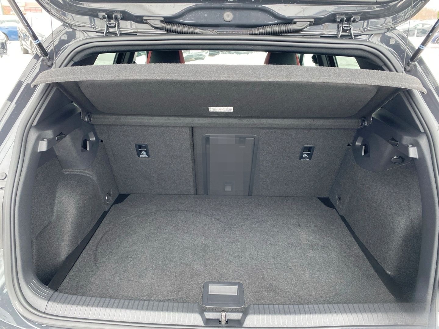 Volkswagen Golf VIII GTI Clubsport 2.0 Matrix H&K Kam Navi  foto 14