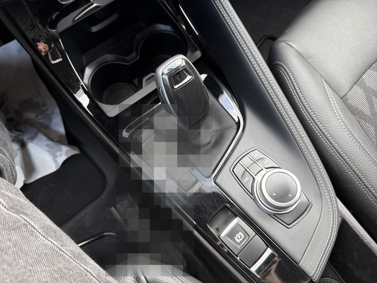 BMW X1 SDRIVE18I AHK-abnehmbar Navi LED ACC El. Heck foto 13