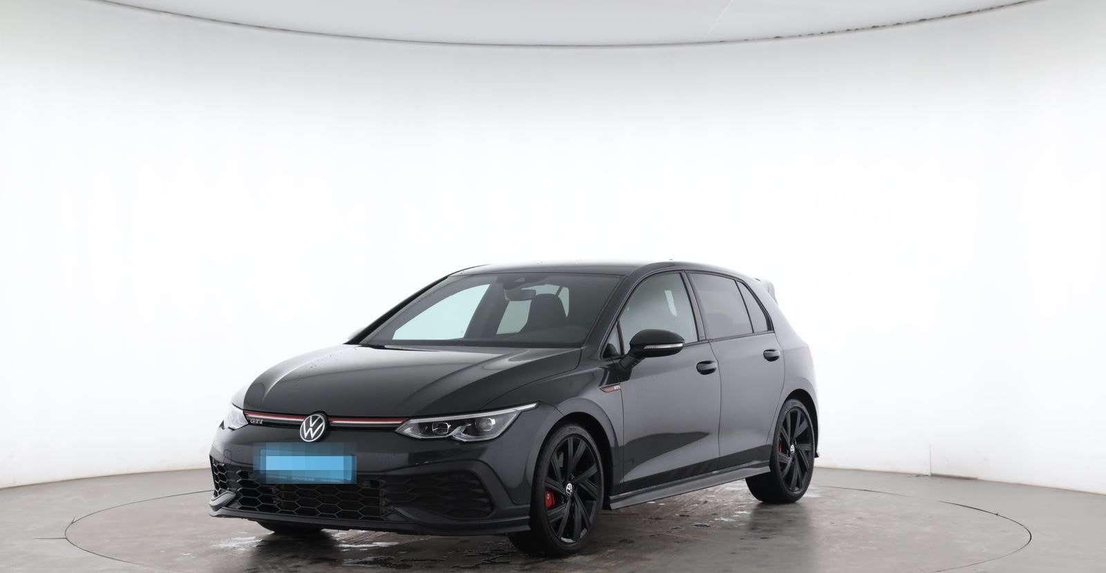 Volkswagen Golf VIII GTI 2.0 TSI DSG Clubsport | NAVI | foto 2