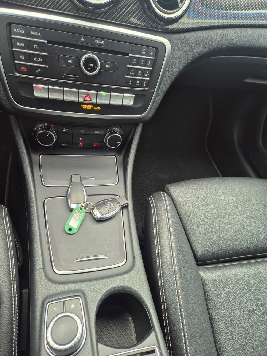 Mercedes-Benz GLA 200 GLA GLA 200 Urban Style Edition foto 19