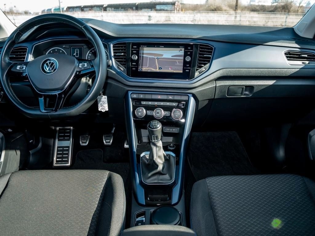 Volkswagen T-Roc 1.5 TSI UNITED LED/AHK/NAVI/ALLWETTER foto 8
