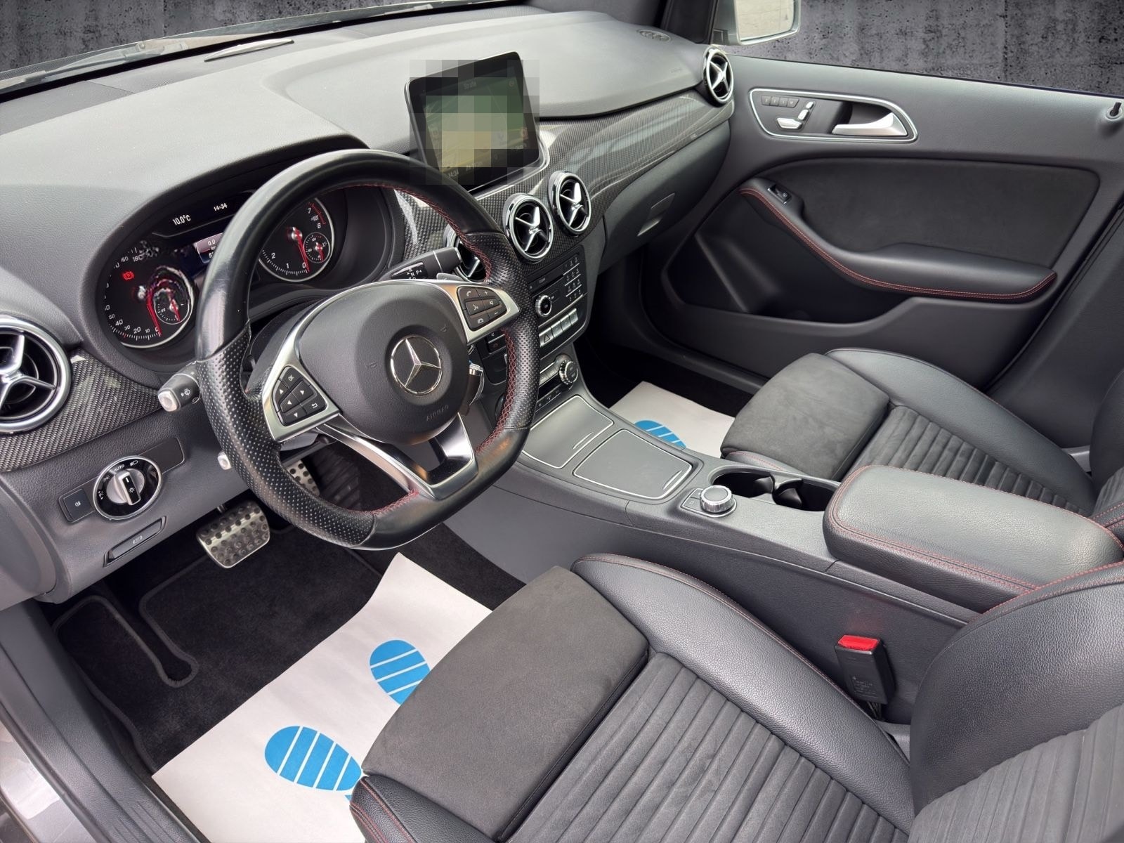 Mercedes-Benz B250 AMG Line PANO NAVI LEDER LED KAMERA CARBON foto 14