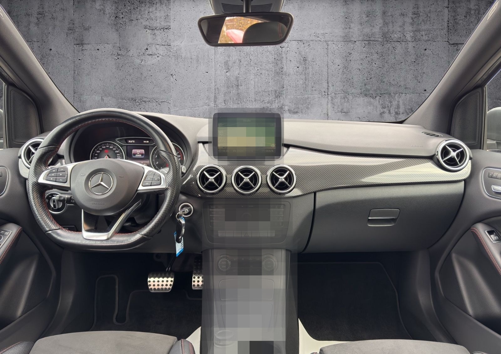 Mercedes-Benz B250 AMG Line PANO NAVI LEDER LED KAMERA CARBON foto 25