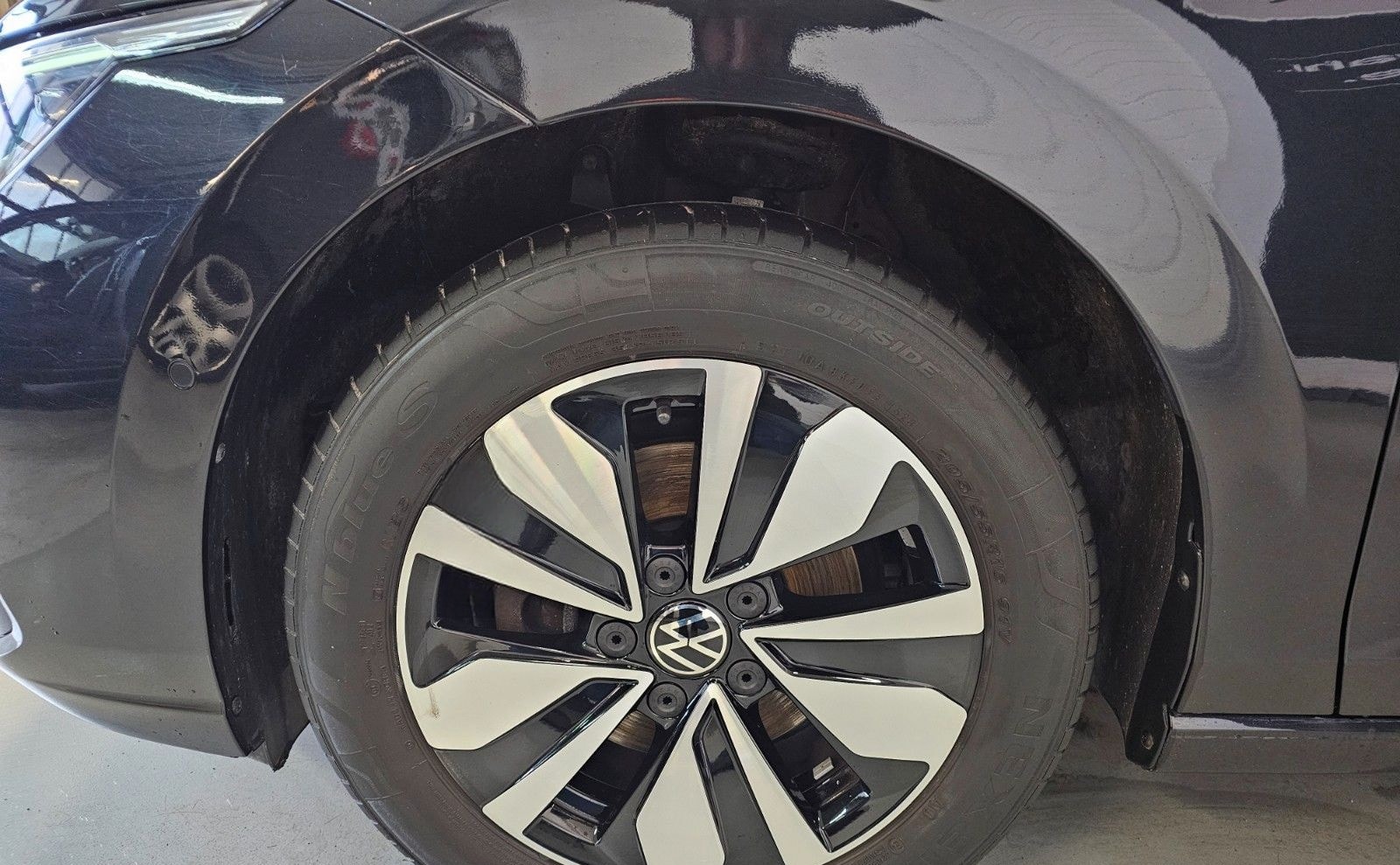 Volkswagen Golf VIII Lim. 2.0 TDI Move + AHK/1.Hand/VC foto 19