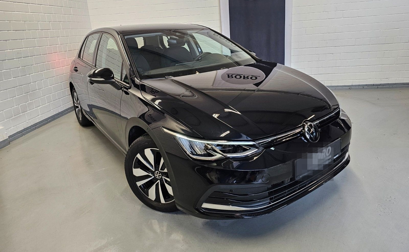 Volkswagen Golf VIII Lim. 2.0 TDI Move + AHK/1.Hand/VC foto 5