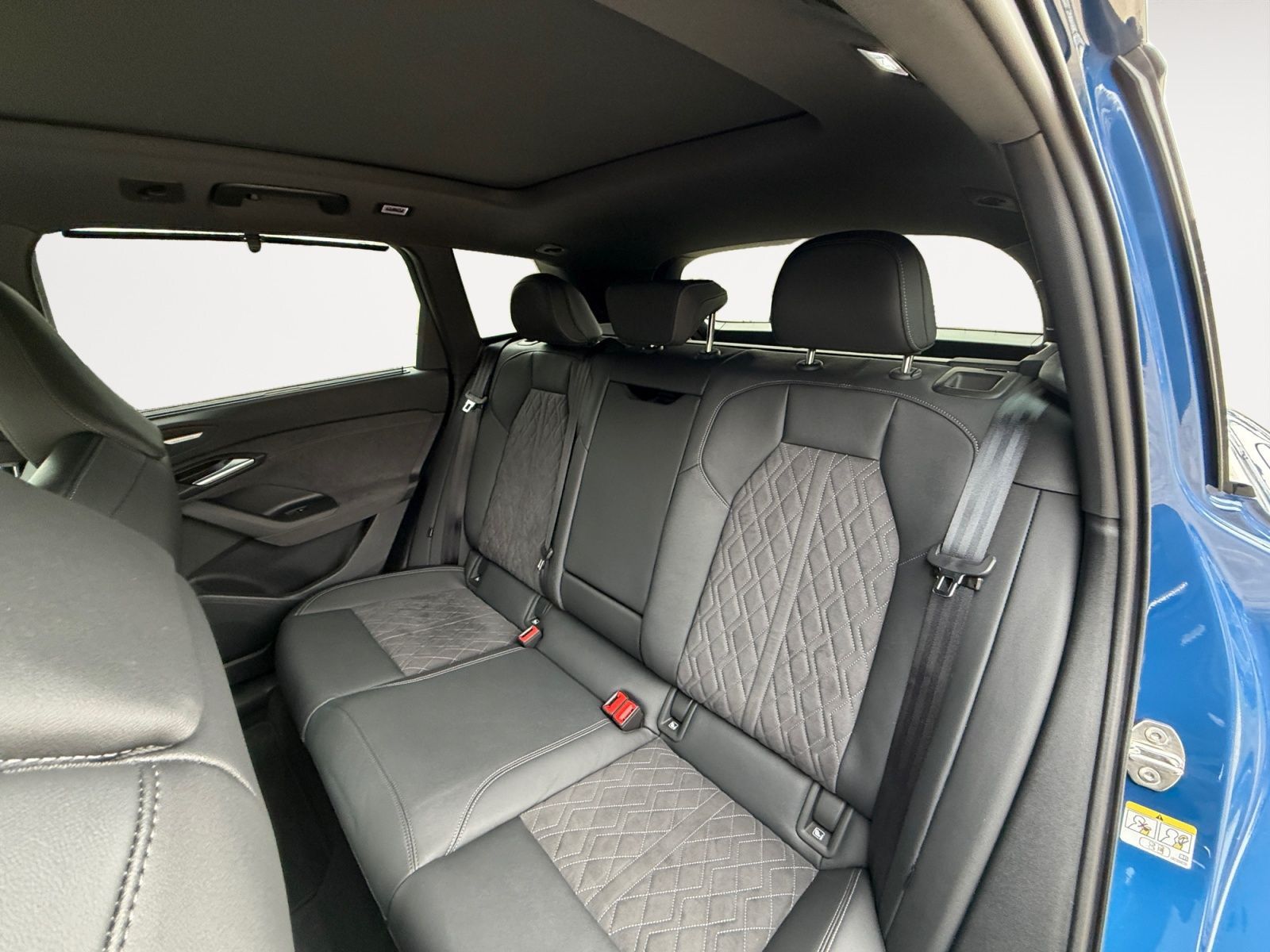 Audi Q6 e-tron performance edition one blue*B&O*Pano* foto 15