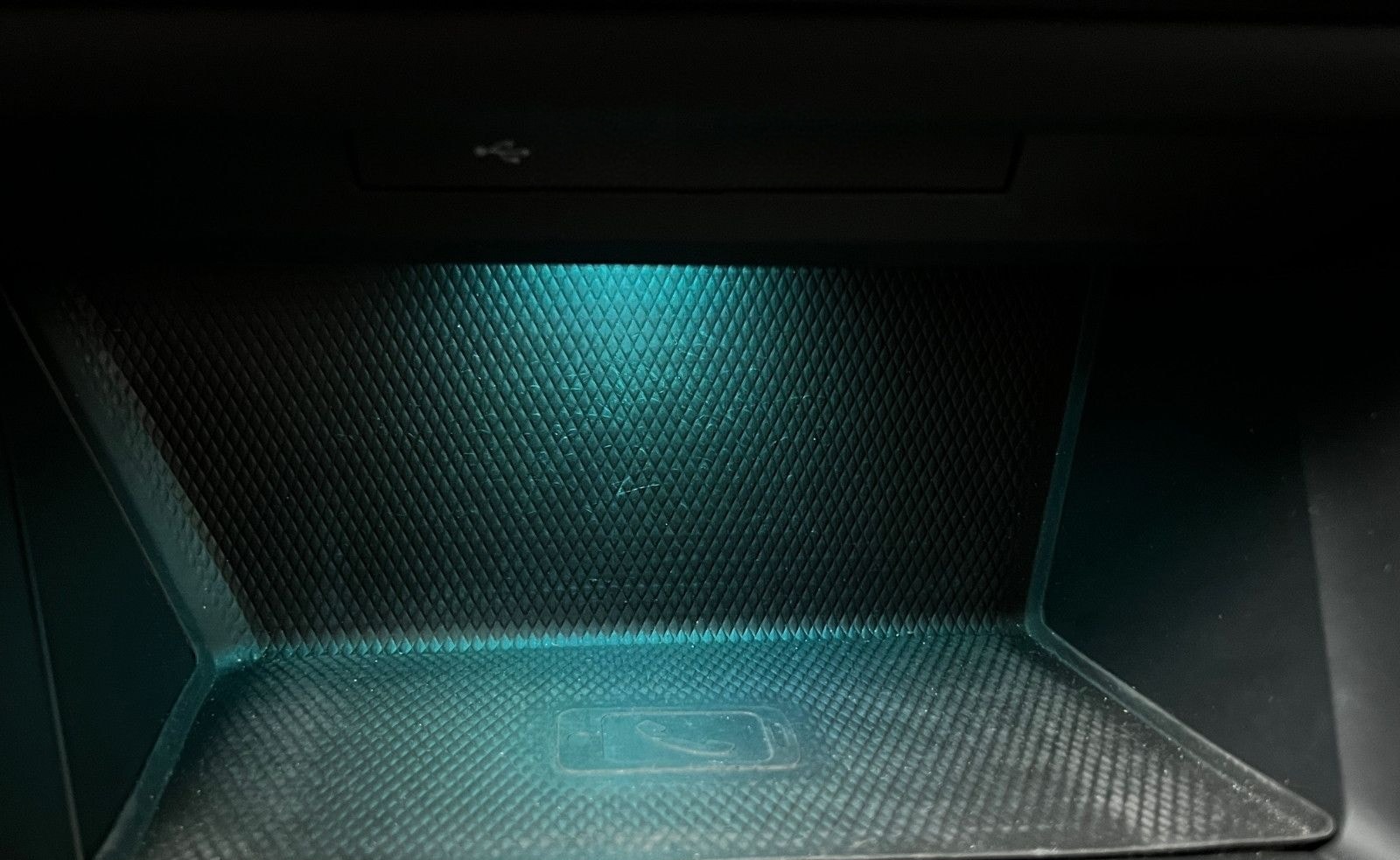 Volkswagen Golf VIII 1.5 TSI United Navi ACC STHZ SZH v+h foto 18