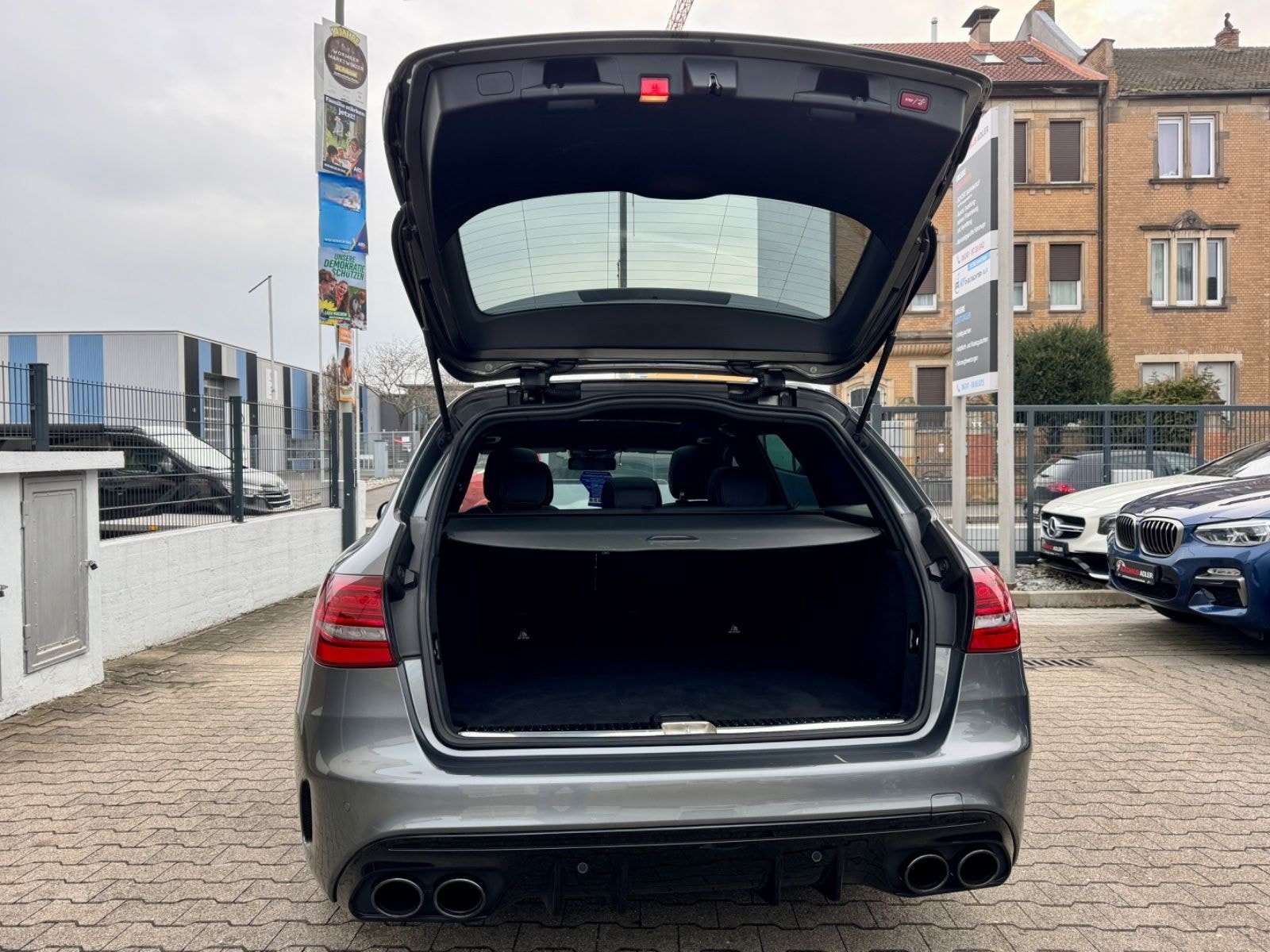 Mercedes-Benz C 43 T AMG 4MATIC*1HD*PANO*BURME*KAME*LED*ASSIST foto 20