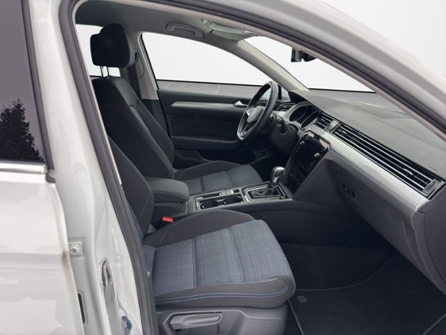 Volkswagen Passat Variant 1.4 TSI Hybrid GTE Kamera, Navi, foto 15