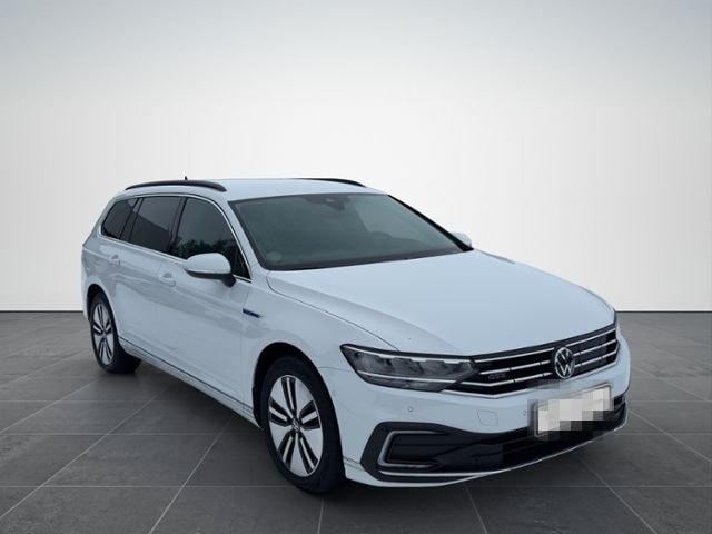 Volkswagen Passat Variant 1.4 TSI Hybrid GTE Kamera, Navi, foto 9