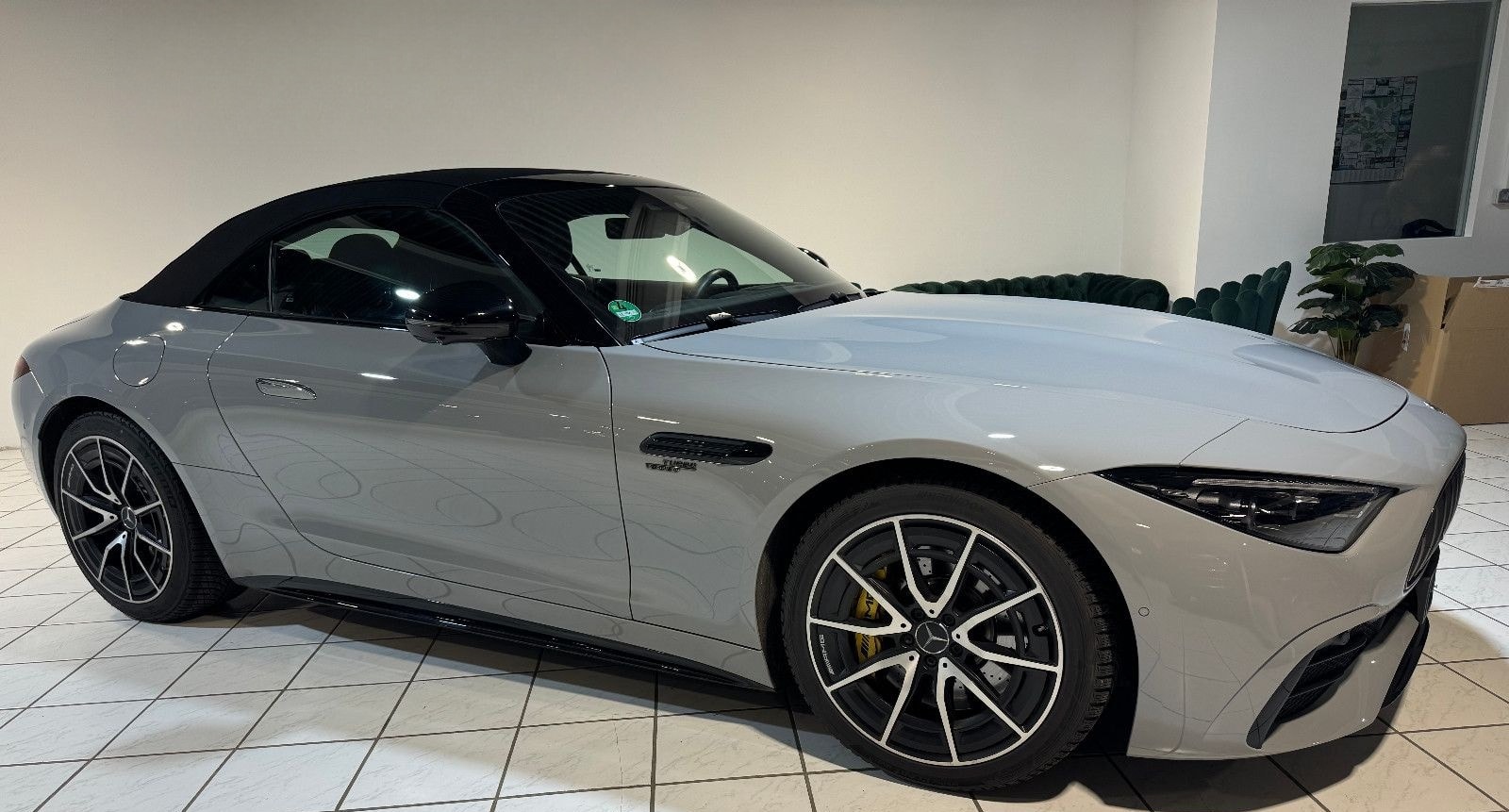 Mercedes-Benz SL 43 AMG V8 Styling Night Burmester KeyG.. foto 4