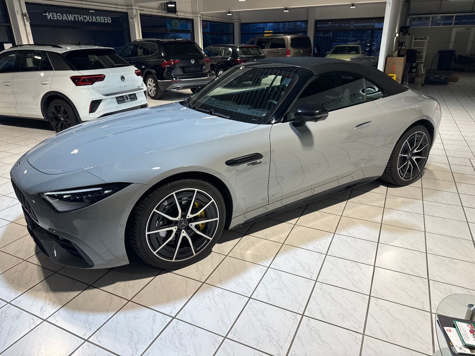 Mercedes-Benz SL 43 AMG V8 Styling Night Burmester KeyG.. foto 10