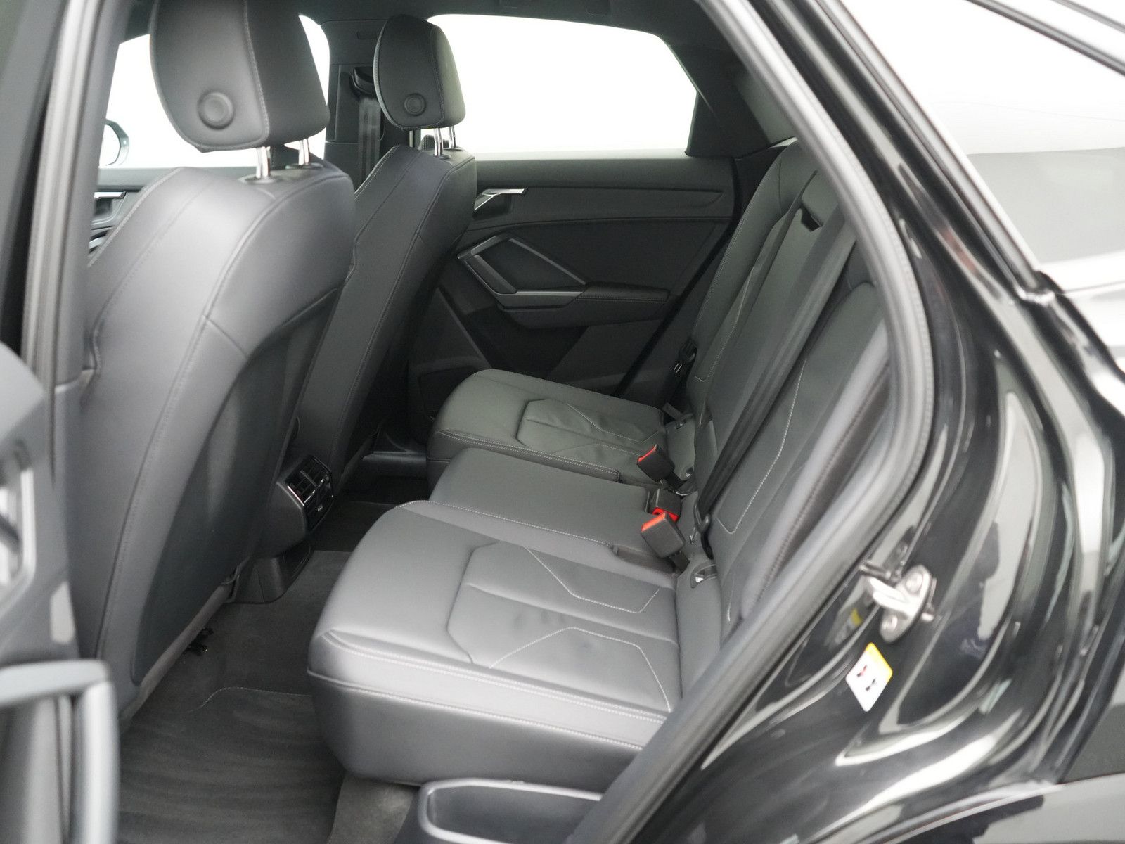 Audi Q3 Sportback S line S-TRON KAM SHZ CARPLAY LED foto 13