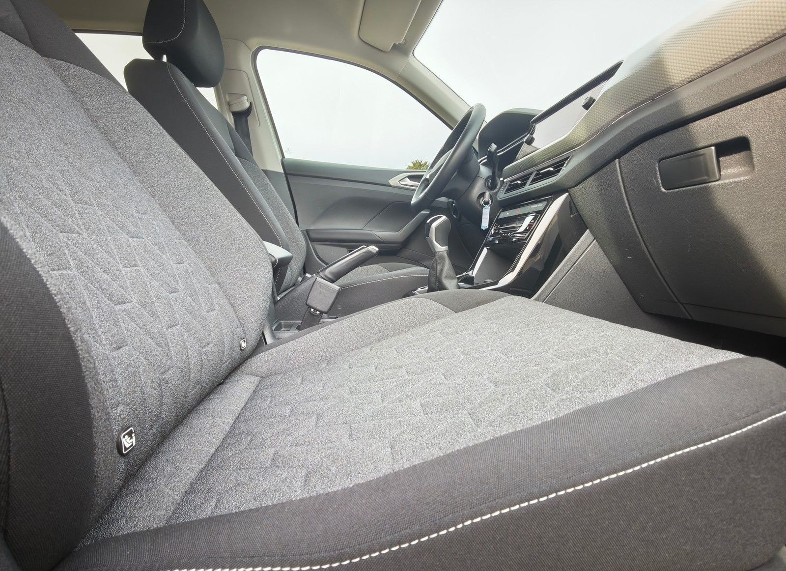 Volkswagen T-Cross MOVE 1.0 TSI LED*Nav*PDC*SHZ*Alu* foto 13