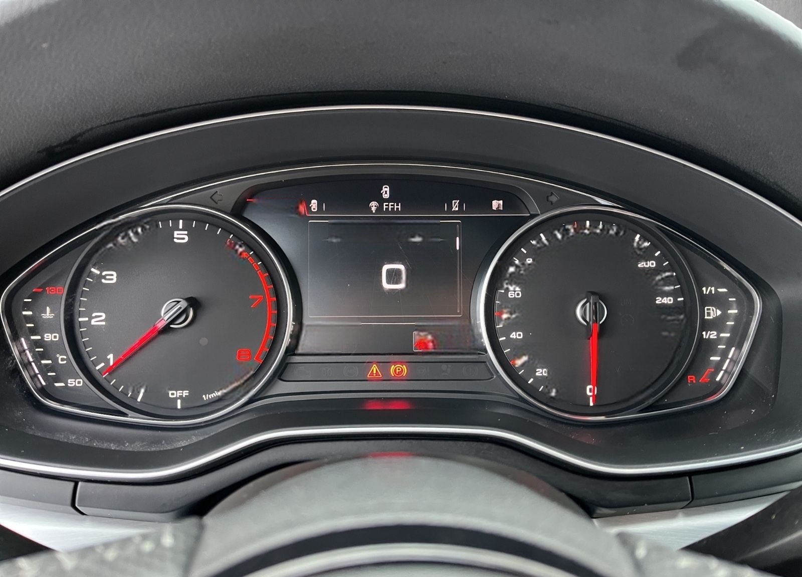 Audi A4 Avant sport S-LINE AHK/LED/NAVI/TEIL-LEDER foto 13