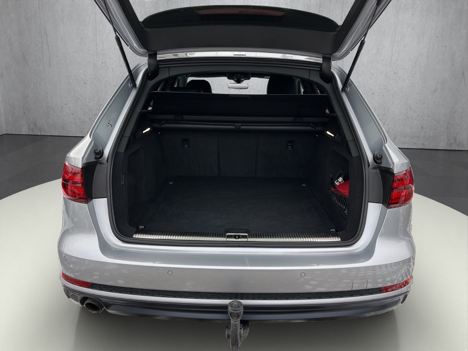 Audi A4 Avant sport S-LINE AHK/LED/NAVI/TEIL-LEDER foto 5