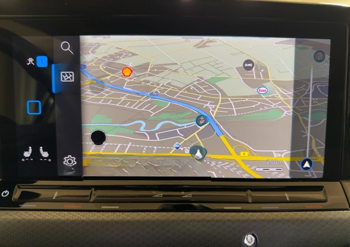 Volkswagen Golf 8 ACTIVE 1.5 TSI STANDH KAMERA NAVI ACC foto 12