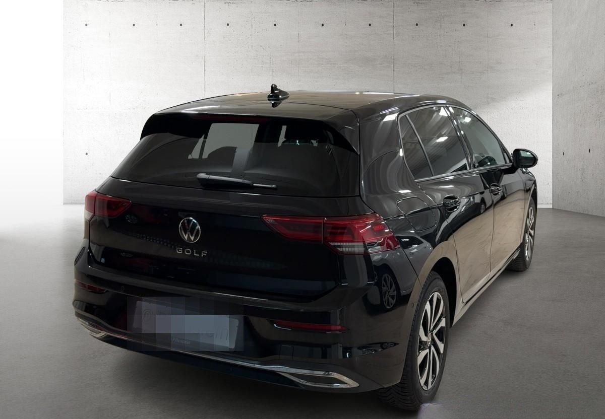 Volkswagen Golf 8 ACTIVE 1.5 TSI STANDH KAMERA NAVI ACC foto 4