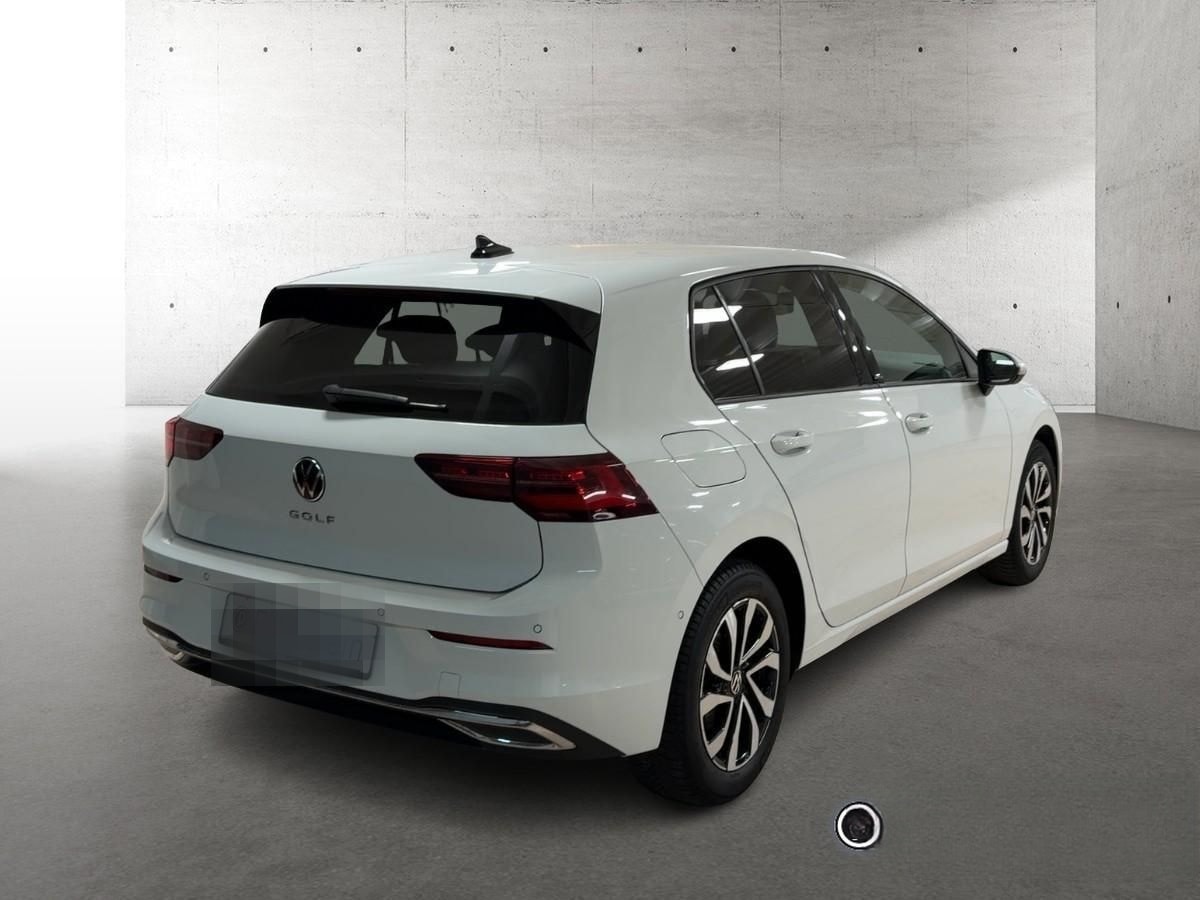 Volkswagen Golf 8 ACTIVE 1.5 TSI STANDH NAVI ACC SHZ foto 4