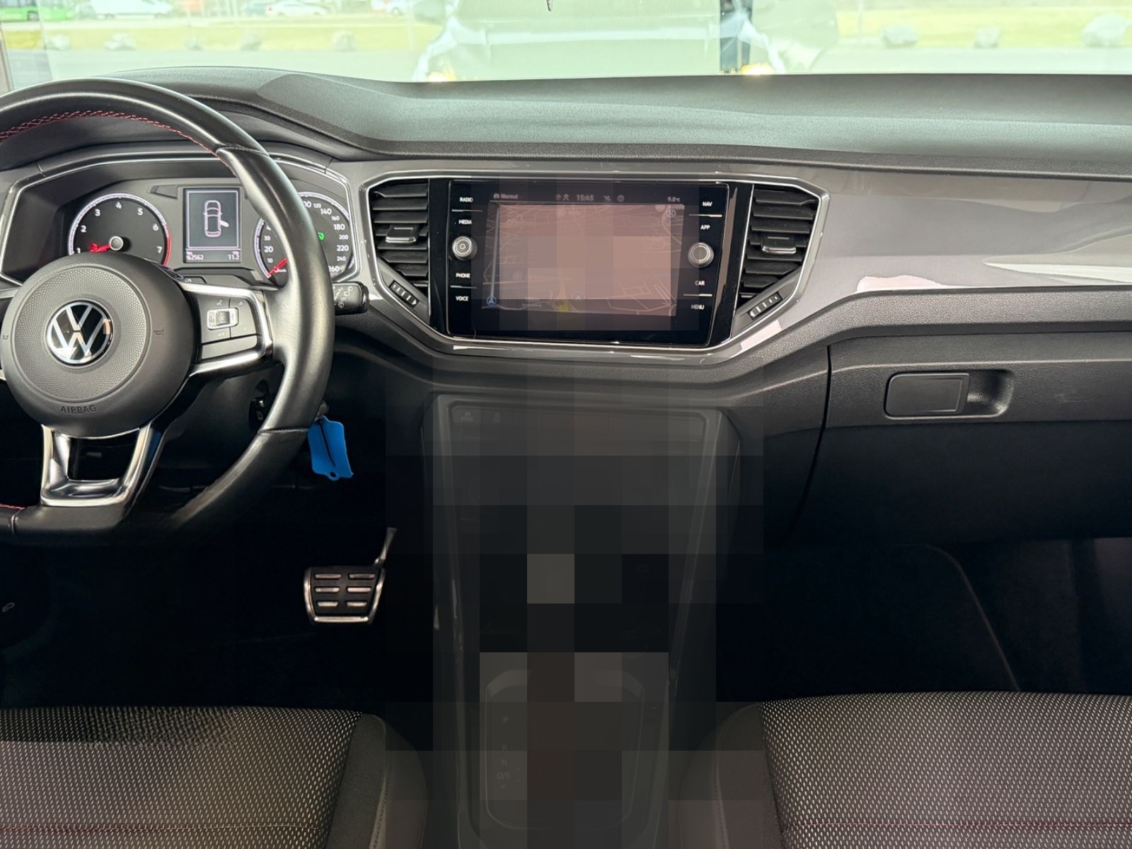 Volkswagen T-ROC SPORT AUT. 150PS | PANO | NAVI | MFL | DAB foto 24