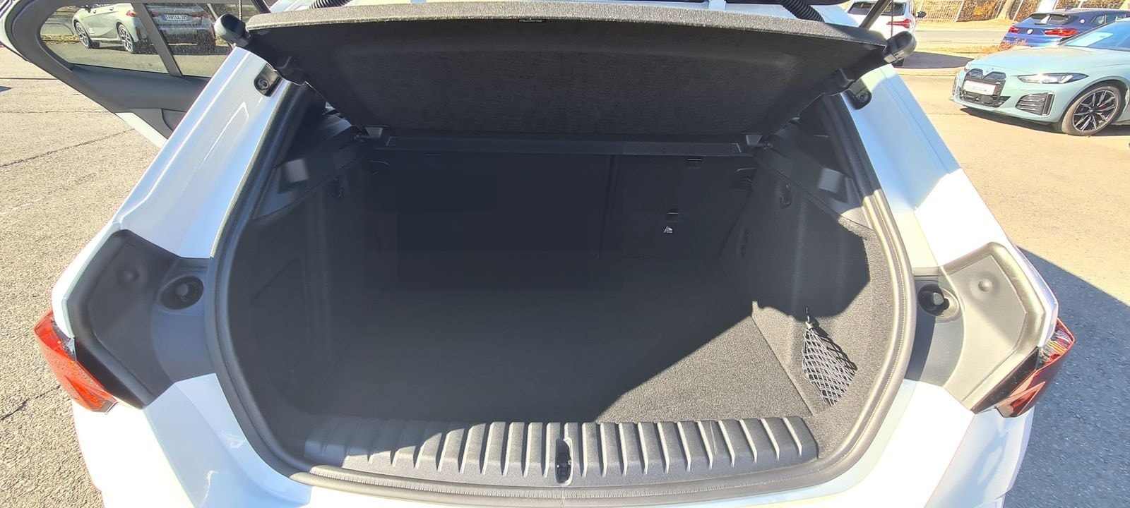 BMW M135 xDrive HK HiFi DAB LED ab 390€ Leasing o. A foto 15