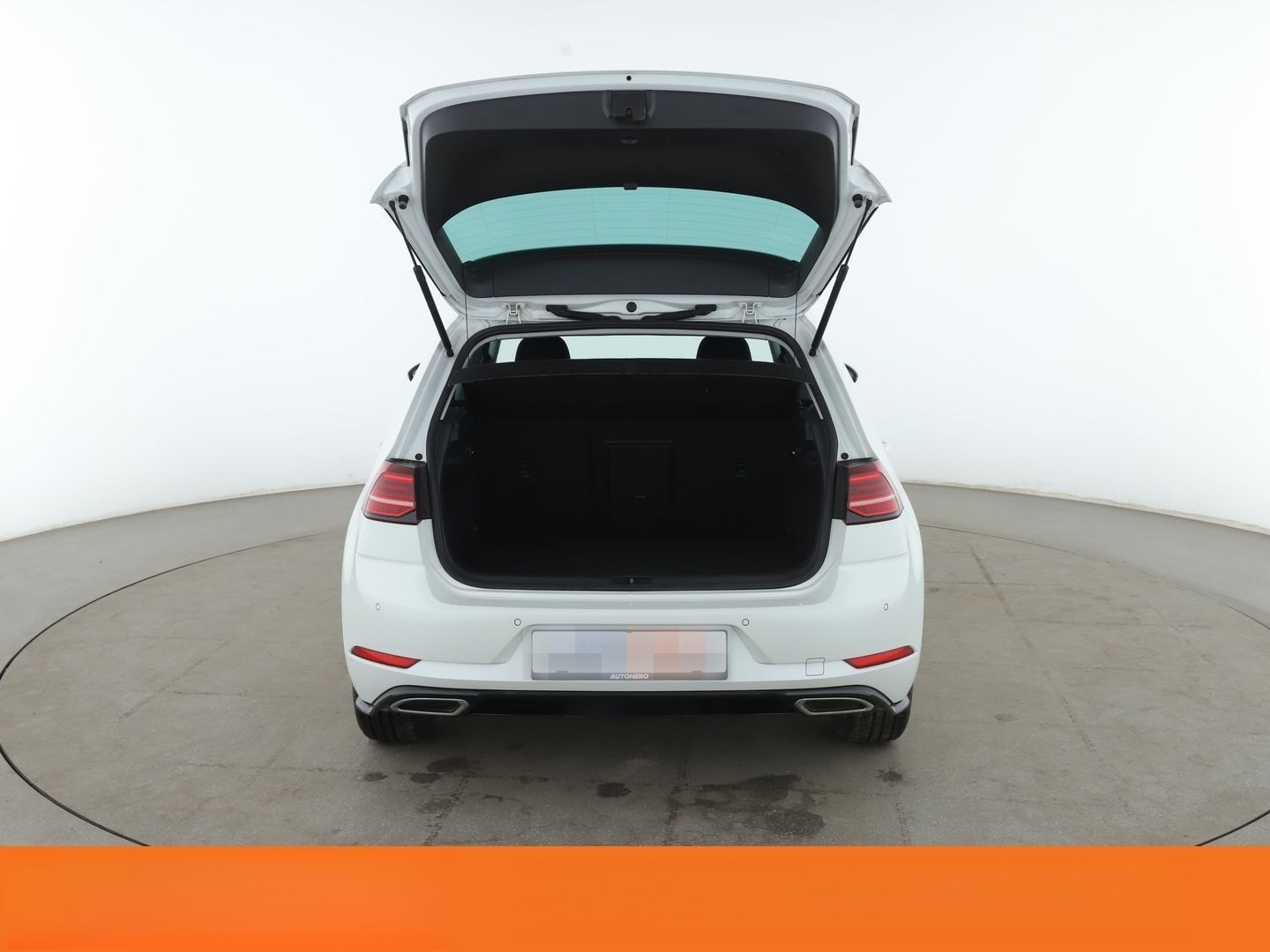 Volkswagen Golf VII 1.5 TSI ACT Highline BM Aut.*NAVI*LED* foto 17