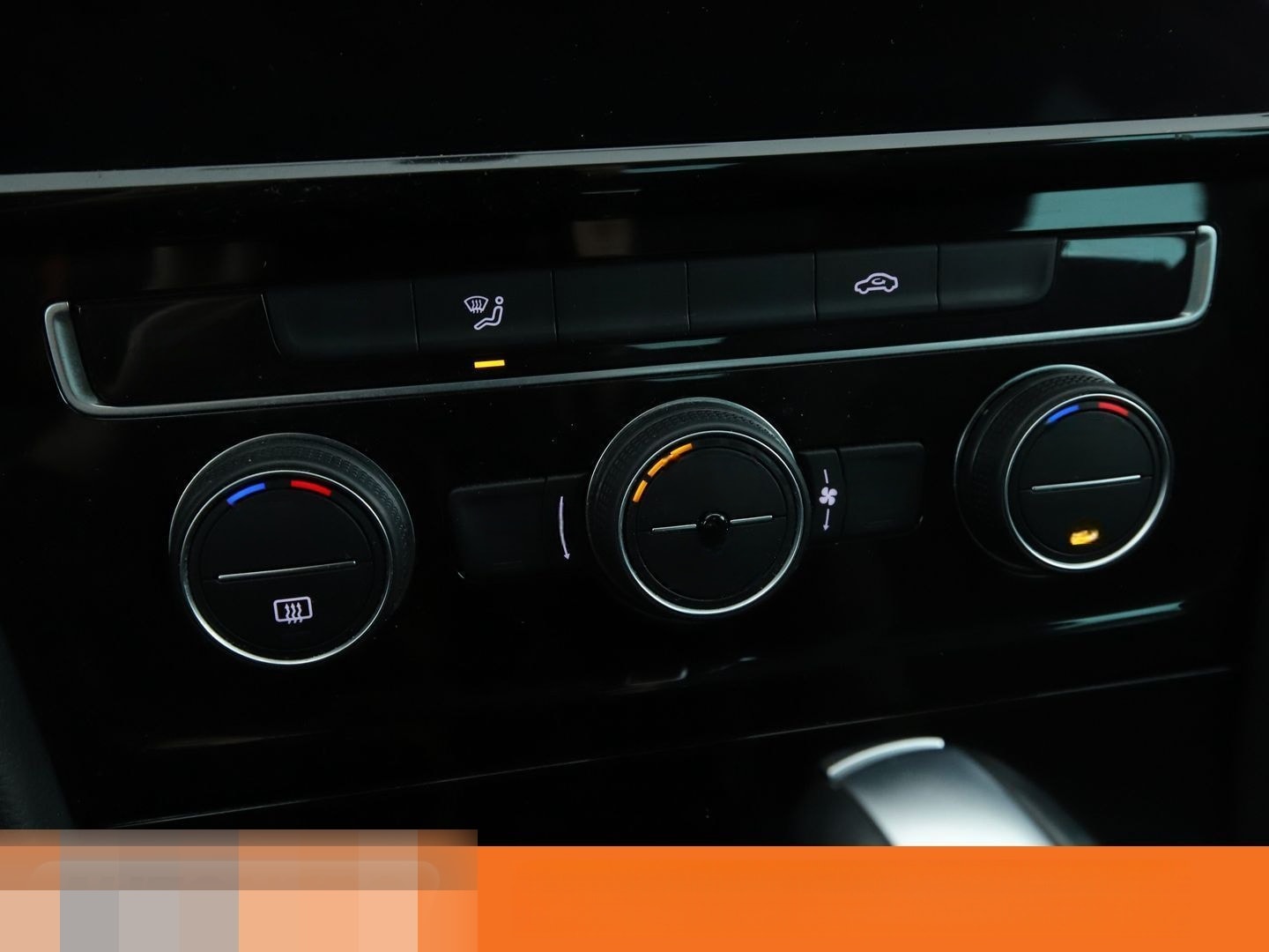 Volkswagen Golf VII 1.5 TSI ACT Highline BM Aut.*NAVI*LED* foto 23