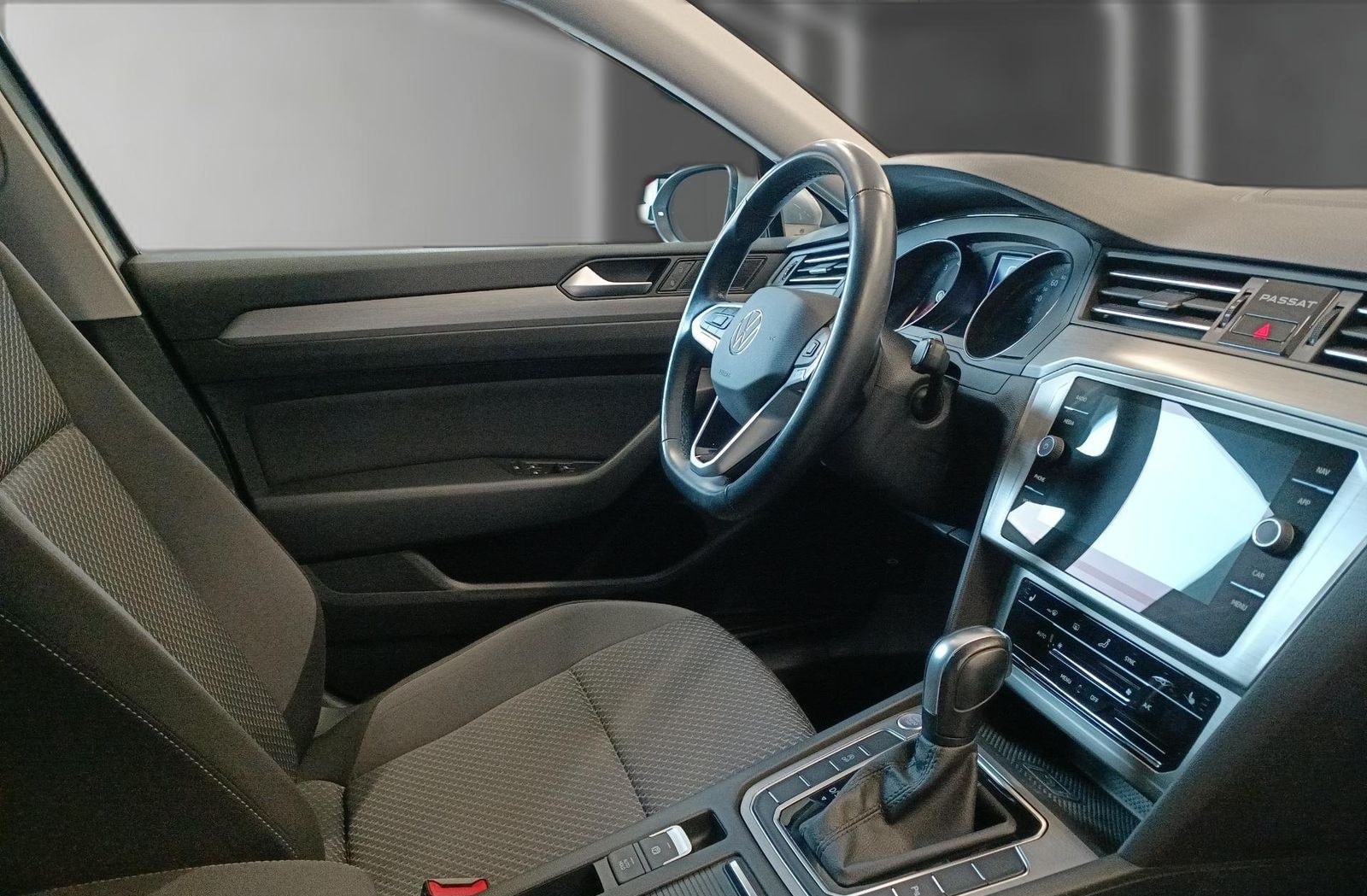 Volkswagen Passat Variant 1.5 TSI DSG RFK*Navi*GRA*LM16*SHZ foto 14