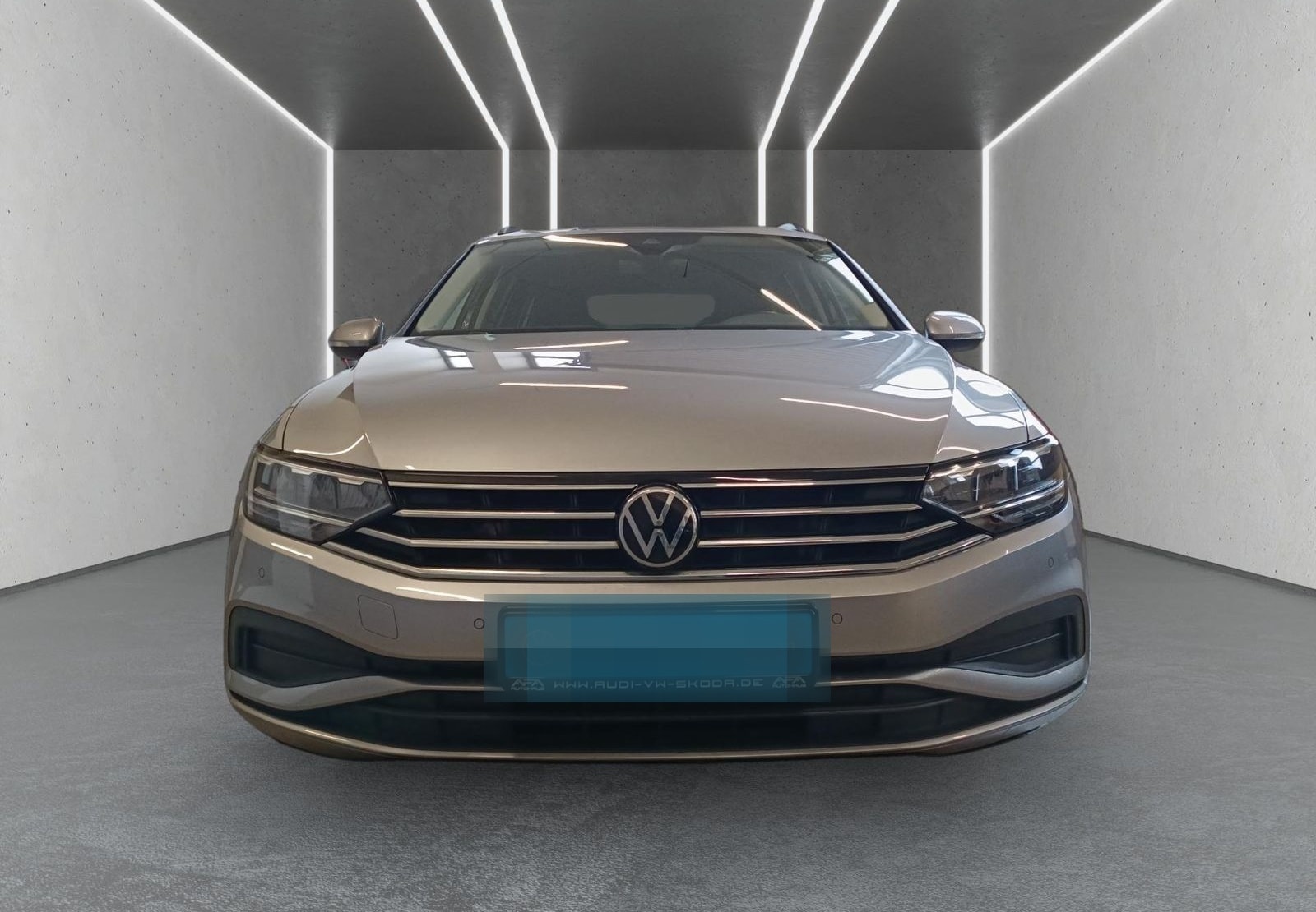 Volkswagen Passat Variant 1.5 TSI DSG RFK*Navi*GRA*LM16*SHZ foto 5