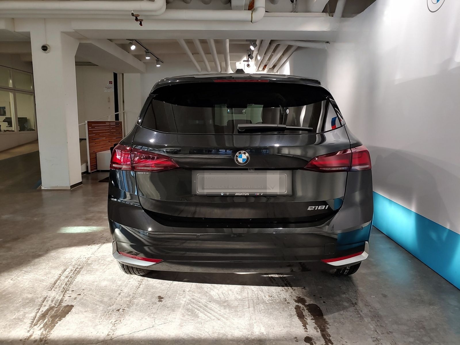 BMW 218i LCPlus/AHK/Parkassistent/LED/Shz foto 6