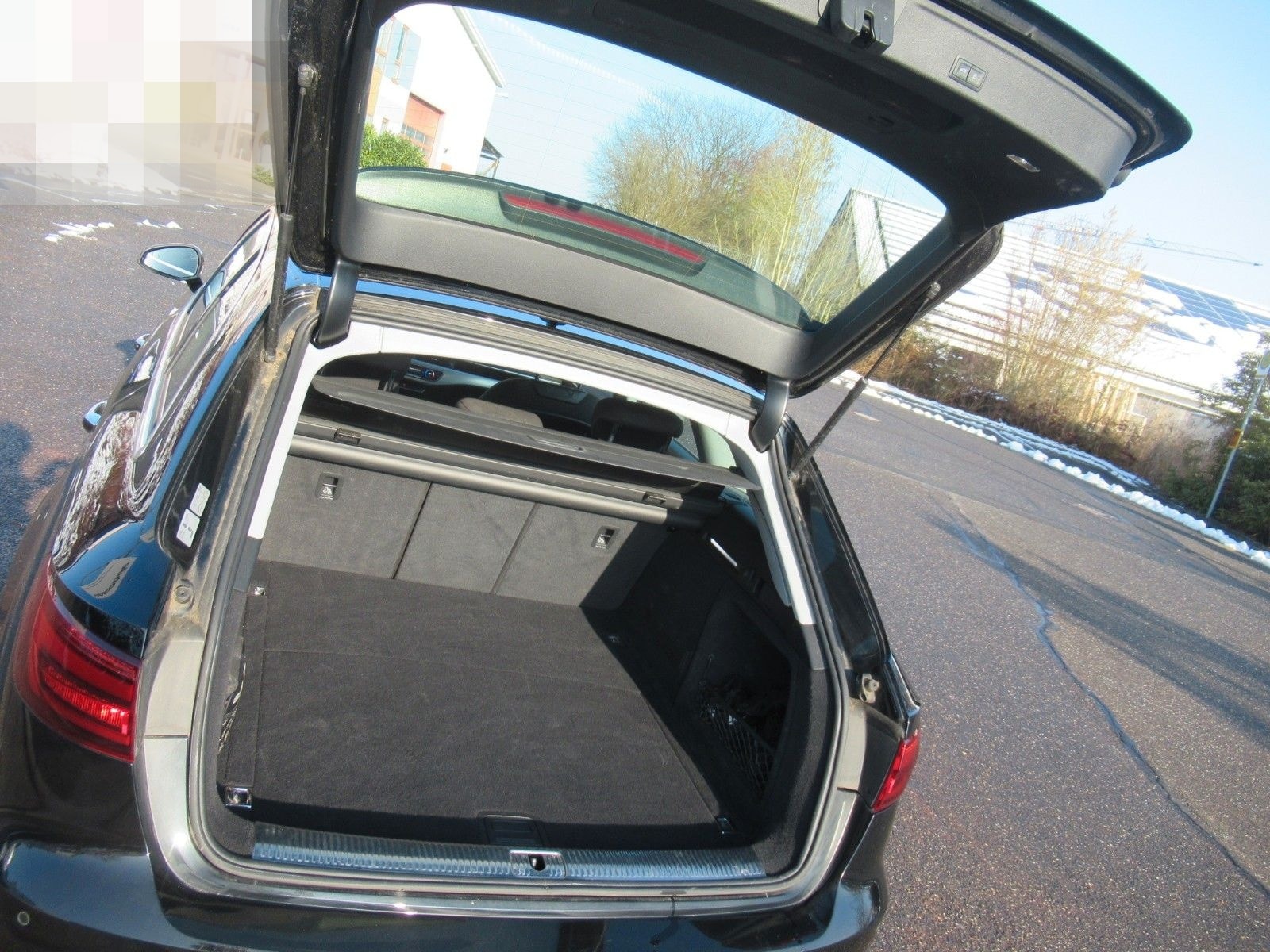 Audi A4 Avant 35 TDI design foto 5