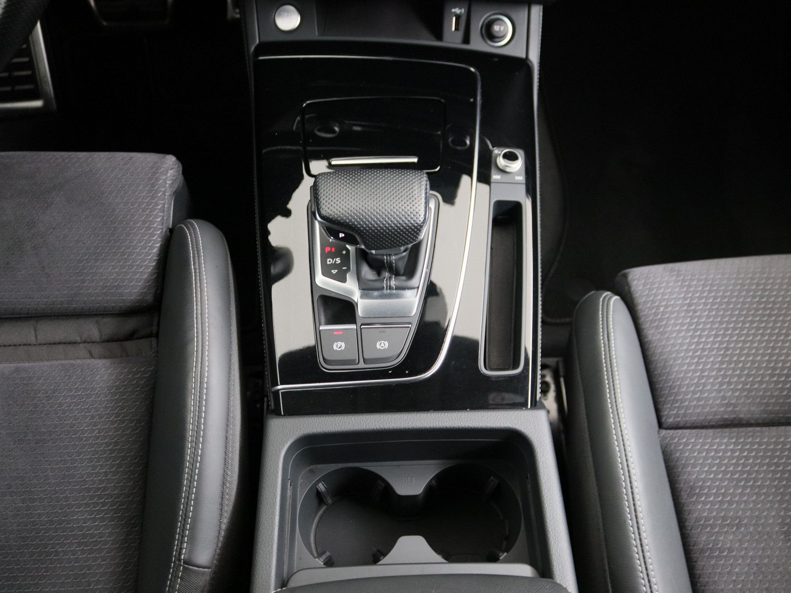 Audi Q5 40 TDI quattro S line 360° MATRIX-LED NAVI foto 14