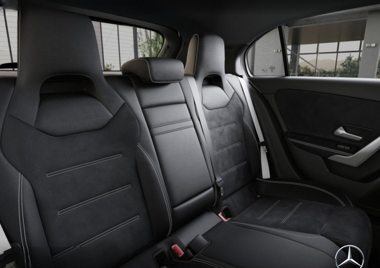 Mercedes-Benz A 180 AMG+NIGHT+PANO+360°+LED+TOTW+KEYLESS+7G foto 12