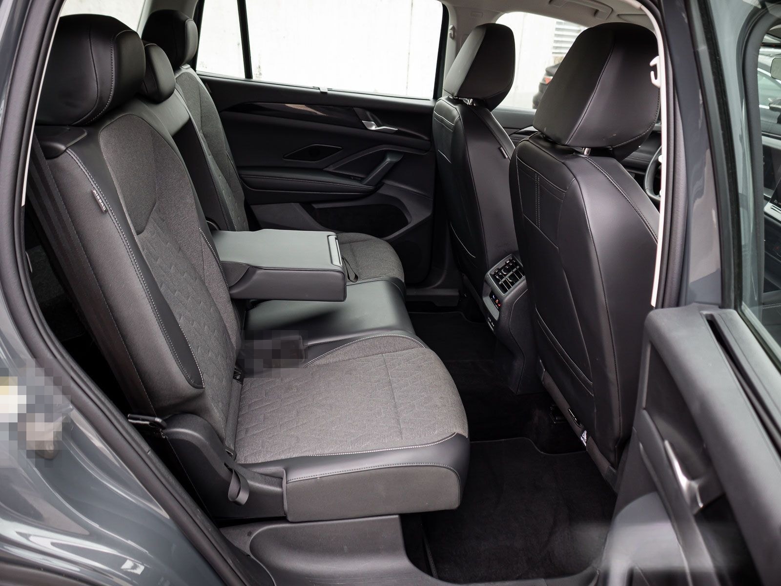 Volkswagen Tayron 1.5 eTSI Life 7-Sitzer AHK ACC IQ.Light I foto 15