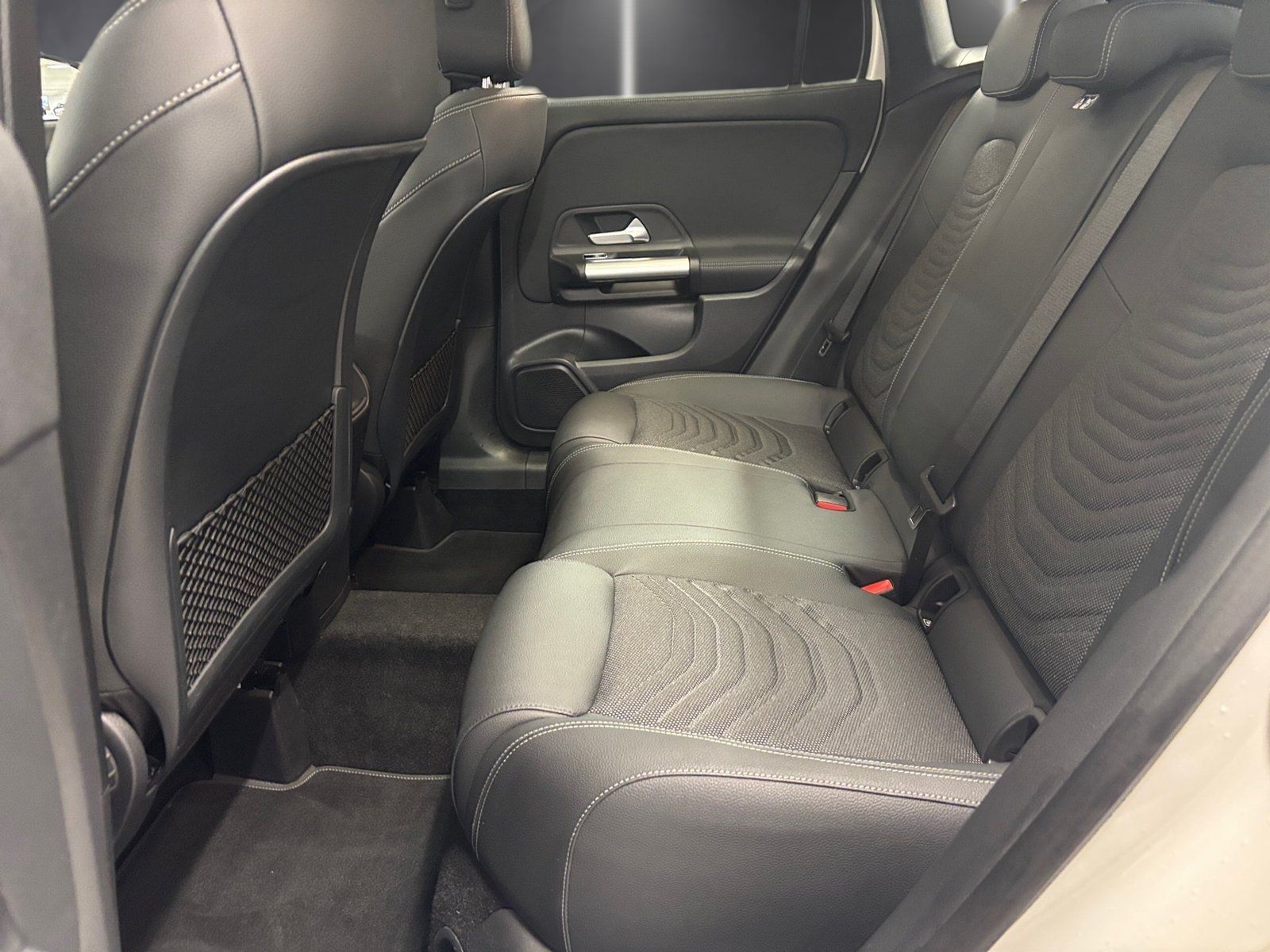 Mercedes-Benz GLA 200 Progressive*Pano*Distro*Totwink*LED*Kam* foto 11