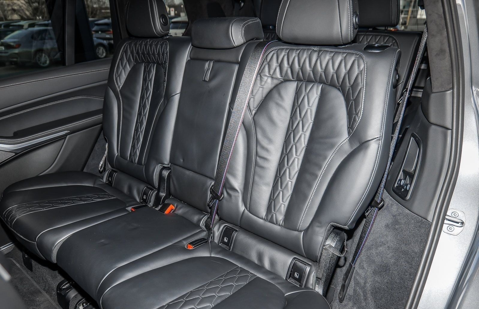 BMW X7 xDrive40d M Sport Pro HuD Pano Sky ACC AHK 36 foto 12