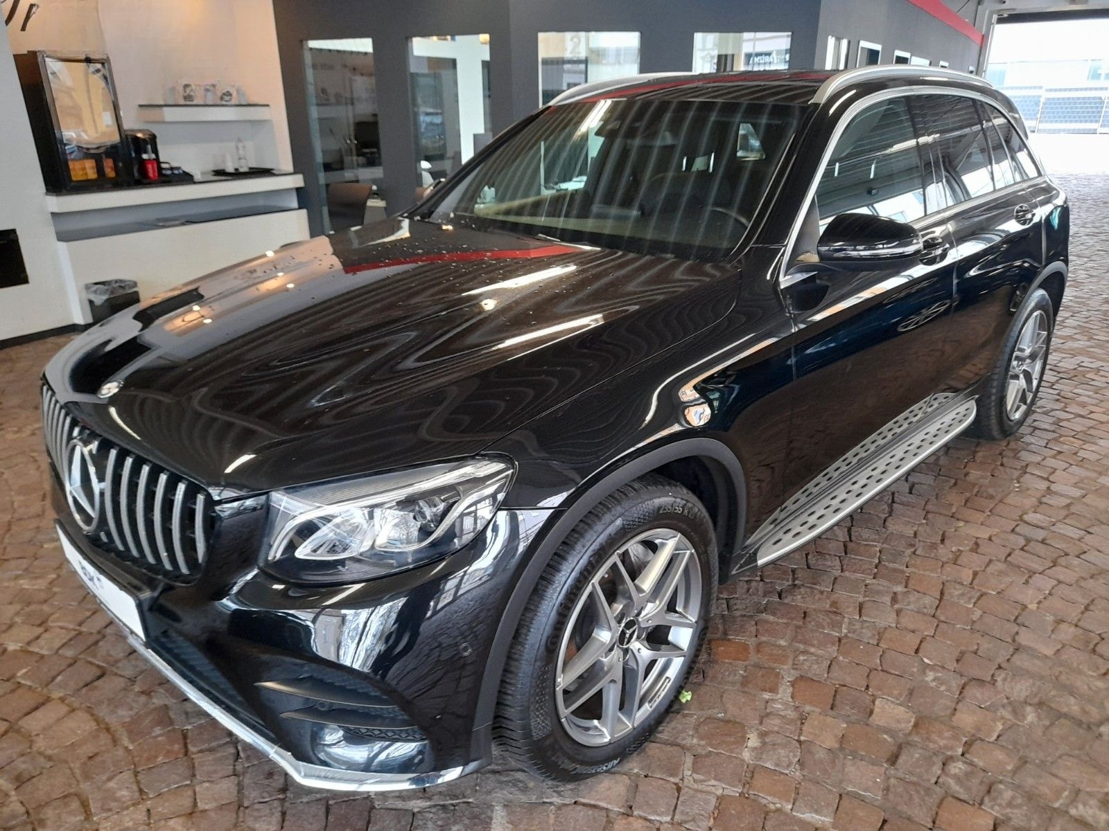 Mercedes-Benz GLC 250 4Matic AMG Line foto 1