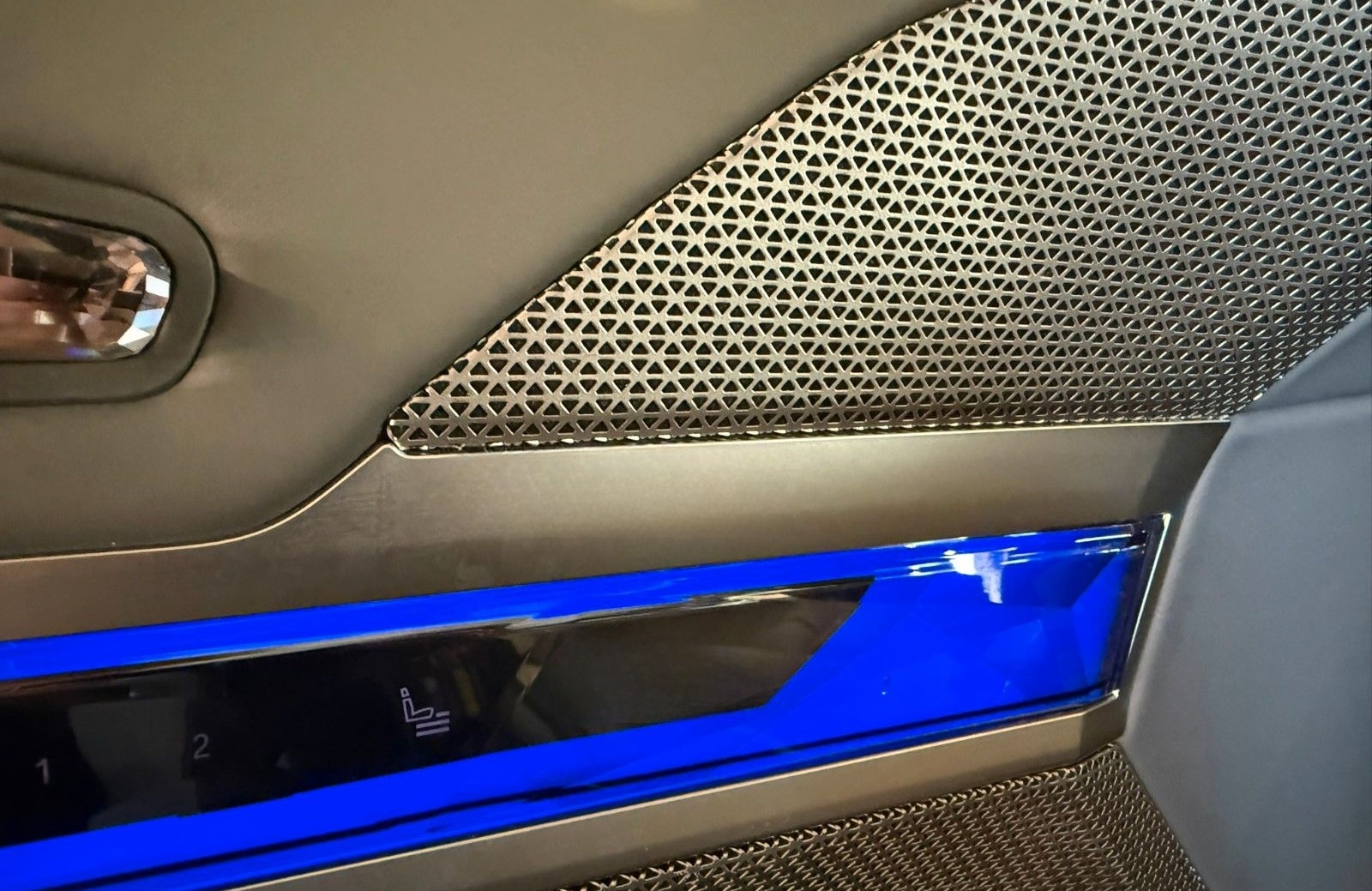 BMW 750e xDrive EXEC.LOUNGE*FOND ENTERT*voll foto 22