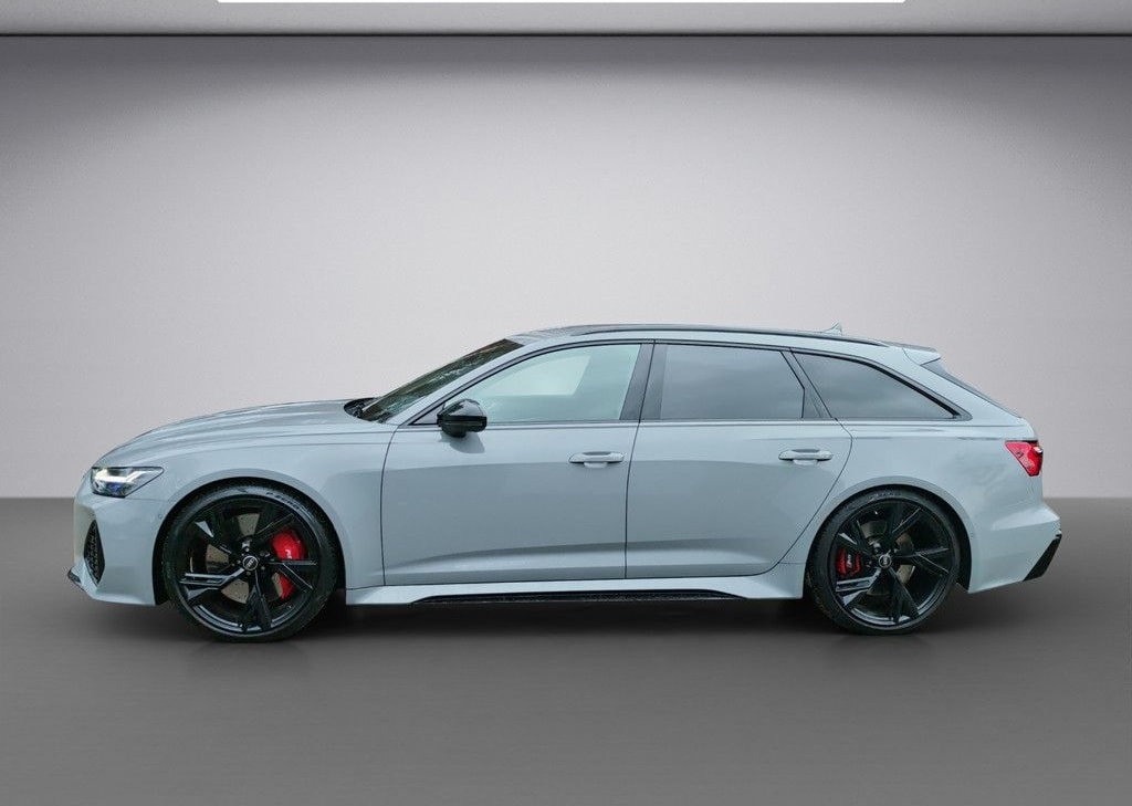 Audi RS6 Avant 4.0 TFSI quattro foto 2