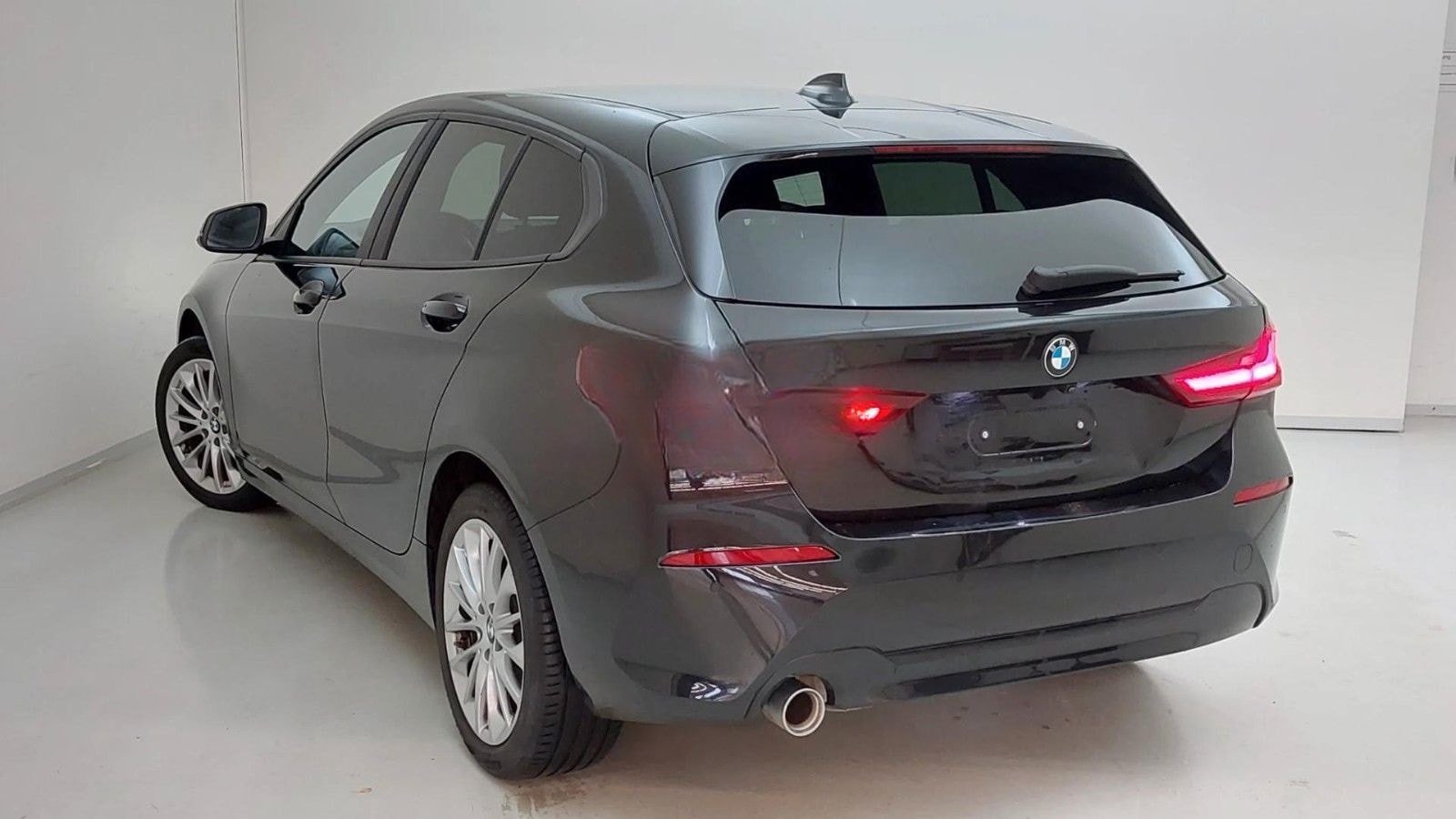 BMW 118 i Advantage Lenkh. Service inkl bis 11 2028 foto 4