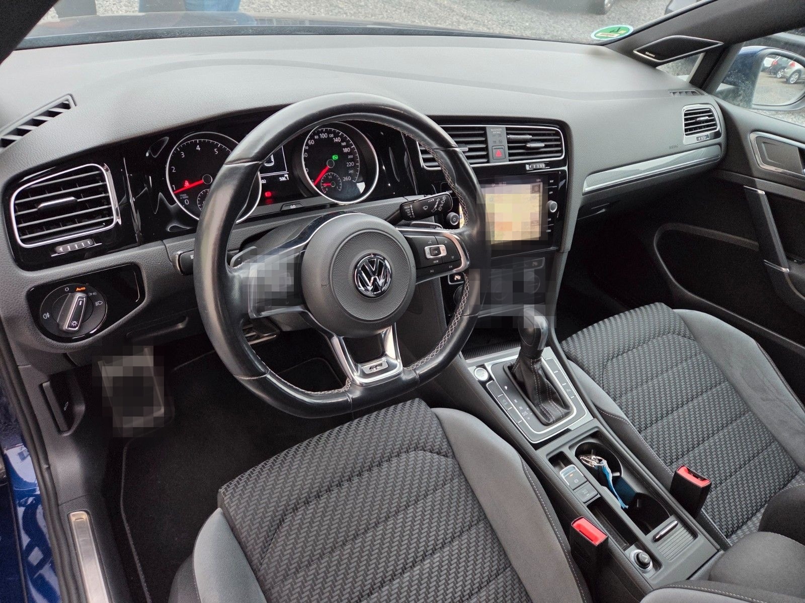 Volkswagen Golf VII Lim. R-Line-DSG-Kamera-Navi-Matrix-LED foto 9