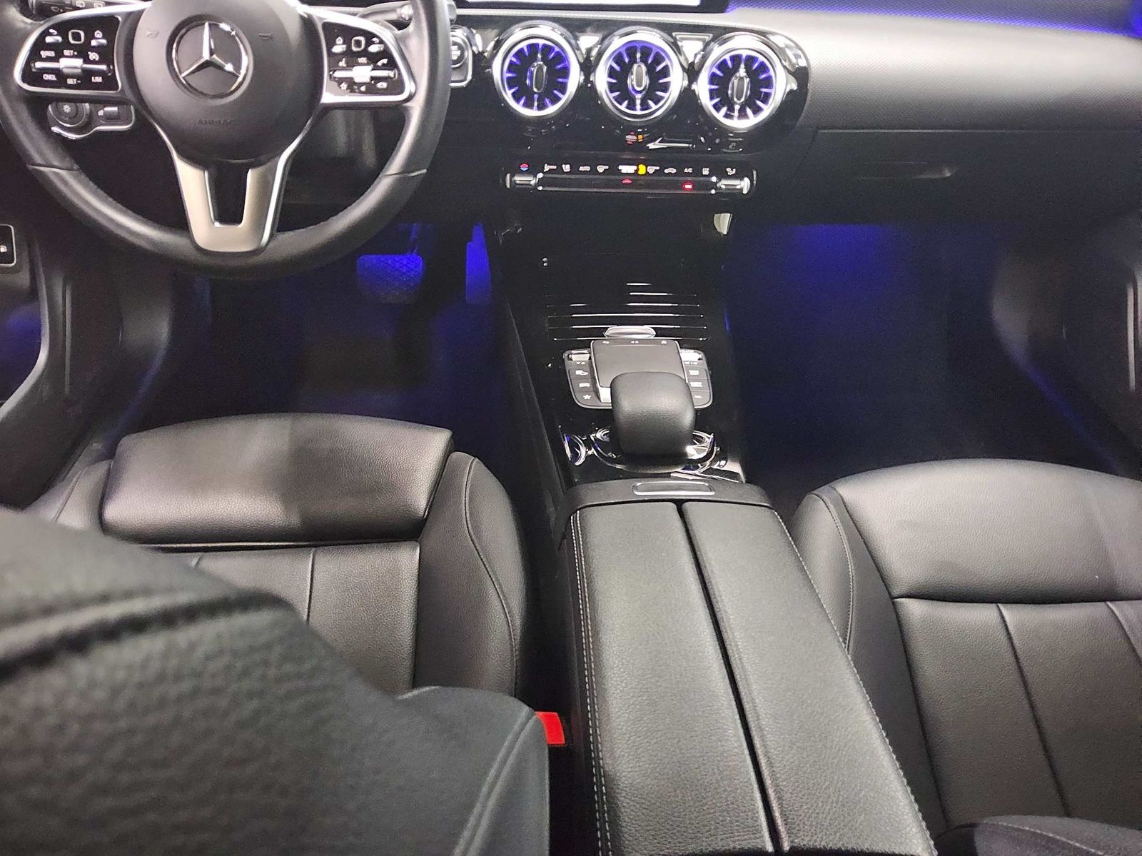 Mercedes-Benz CLA 250 Shooting Brake e Progressive Leder Pano foto 6