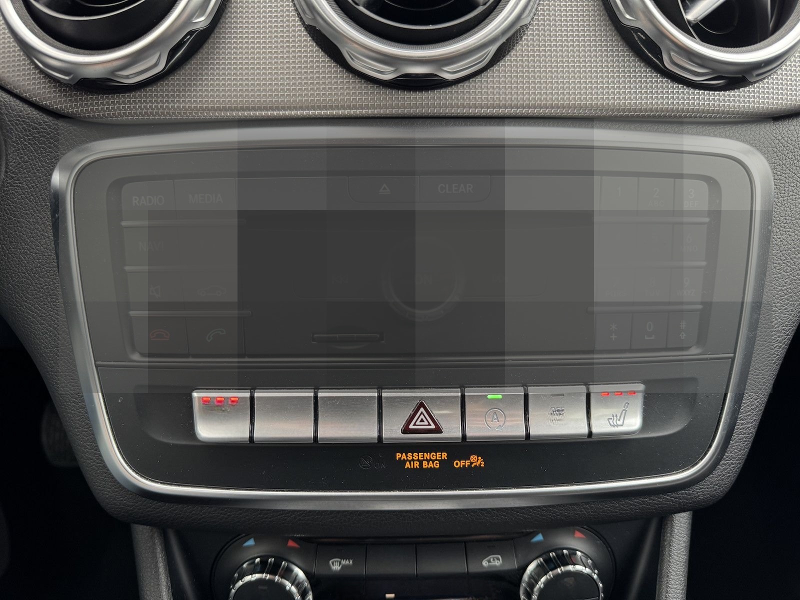 Mercedes-Benz GLA 200 d URBAN AMG NIGHT DISTR RFKA LED TWA foto 21