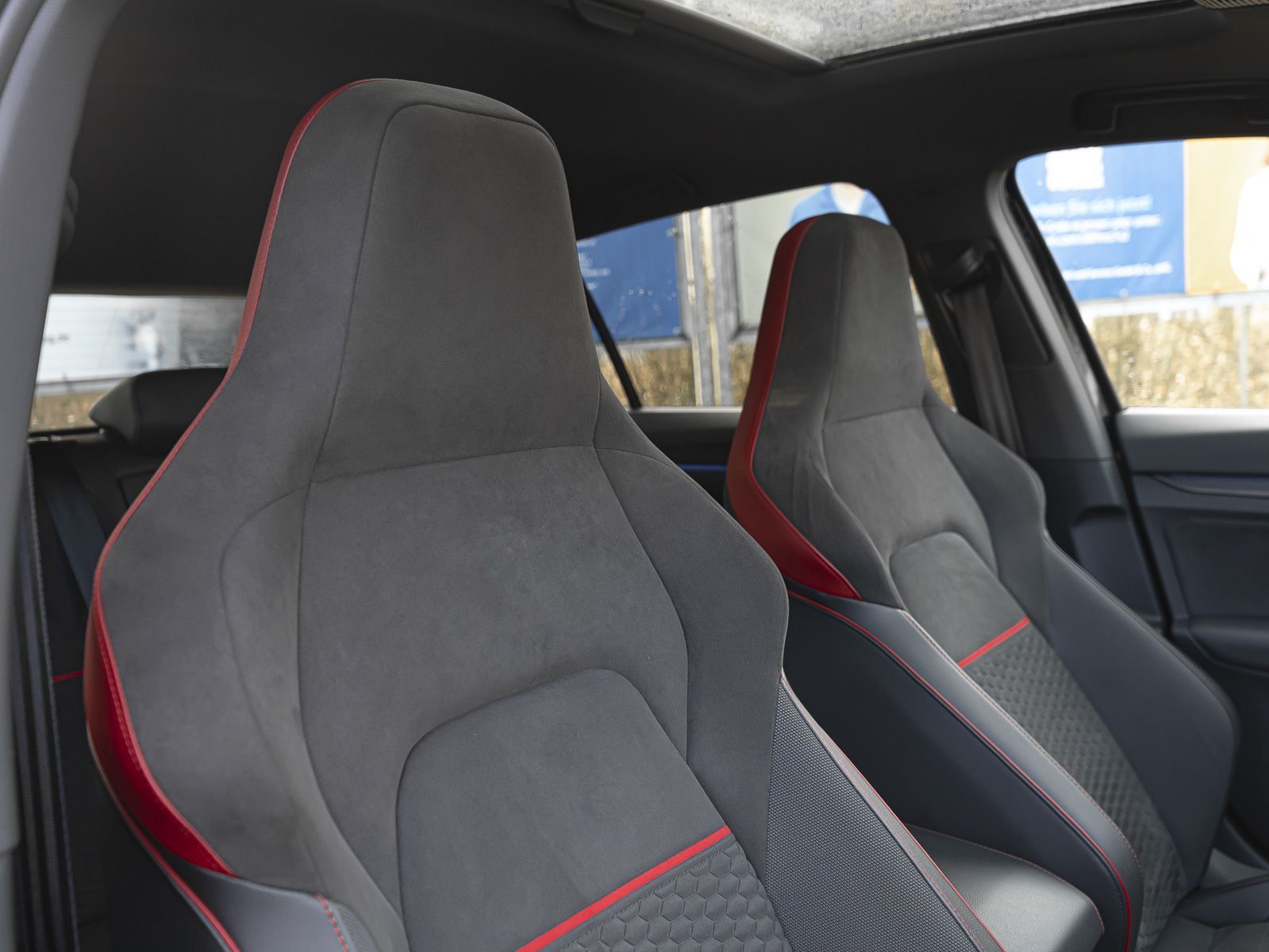 Volkswagen Golf VIII GTI Clubsport 2.0 TSI IQ.Light Navi Pa foto 13