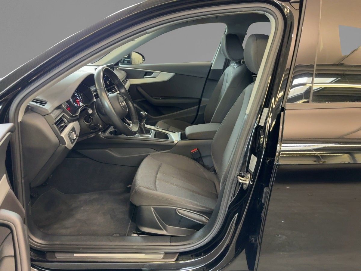 Audi A4 Avant 35 TFSI Navi LED PDC DAB Sitzhzg. foto 9