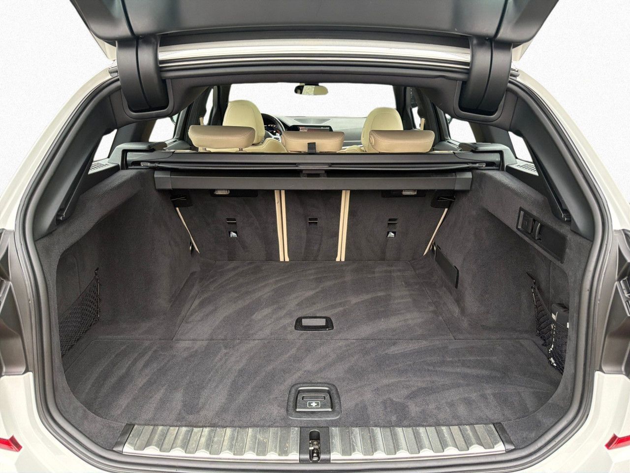 BMW M340d Touring xDr. LCPro SHZ HiFi Pano GRA DA foto 16