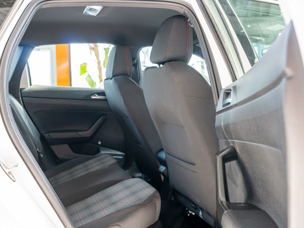 Volkswagen Polo GTI 2,0 l TSI DSG MATRIX-LED SPURH. SHZ BT foto 8